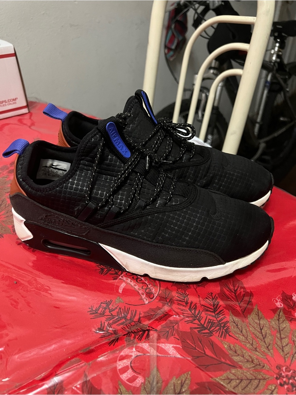 Nike Air Max 90 EZ Black Total Crimson Blue Men Size 11 AO1745-008